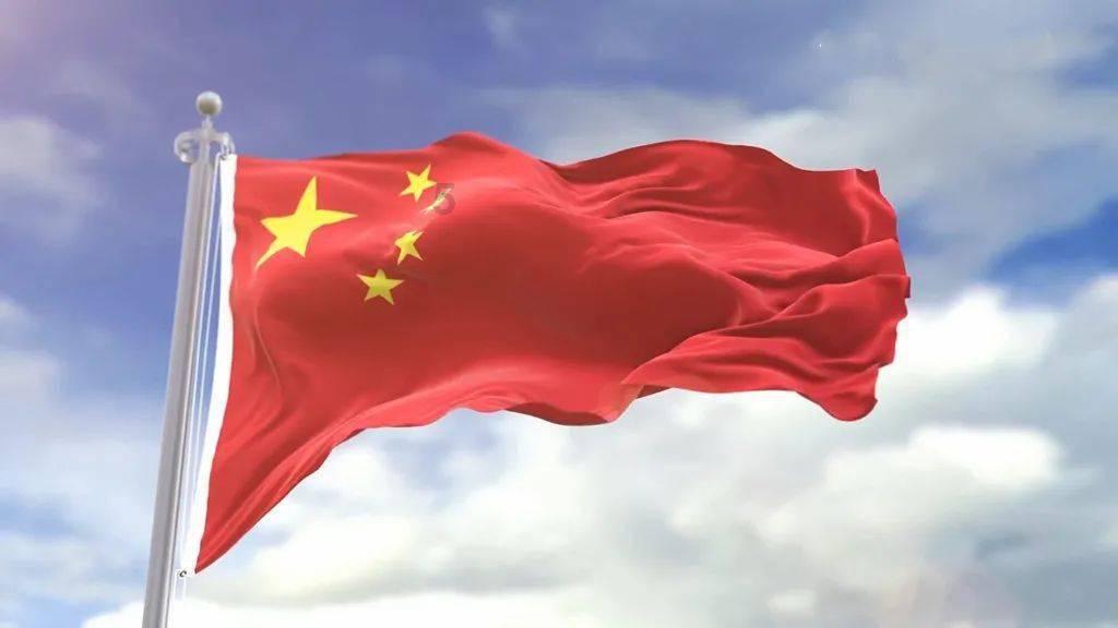 小S的俩女儿上封面表现力强,被赞丑中有美!